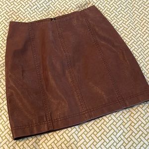 Free People size 6 faux leather brown mini skirt